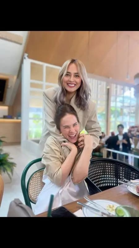 Image related to social media exchange between Ann Alisa and Jenny