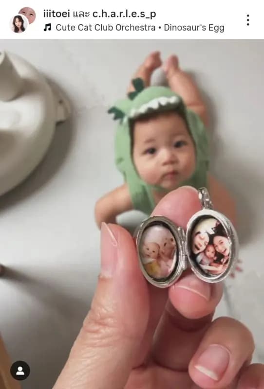 Chan弟弟绿色恐龙装的另一张萌照