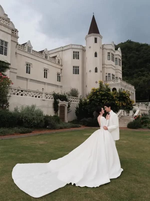 麦·戴维卡讲述《爱火》歌词意义的照片