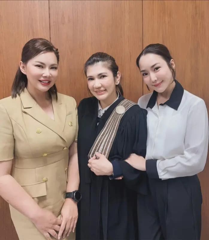 Jakkajan与前经纪人案件庭审相关画面