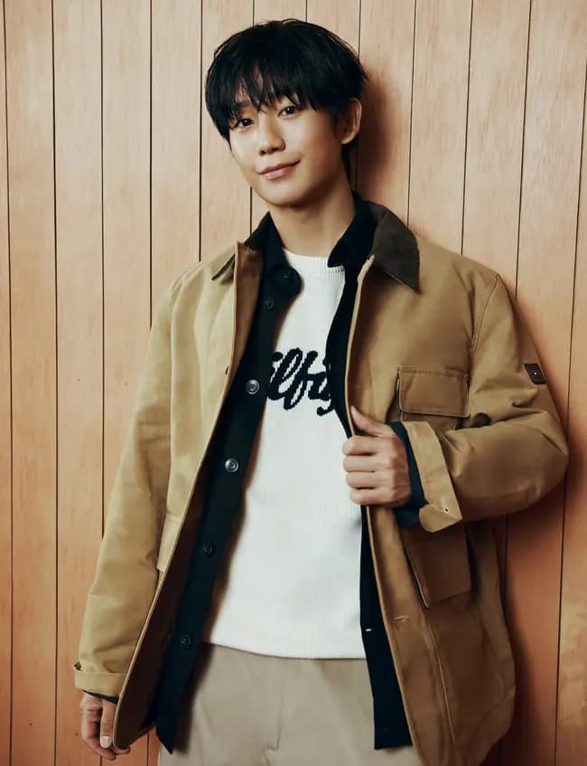 Jung Hae-in posing playfully for Tommy Hilfiger Winter 2025 campaign