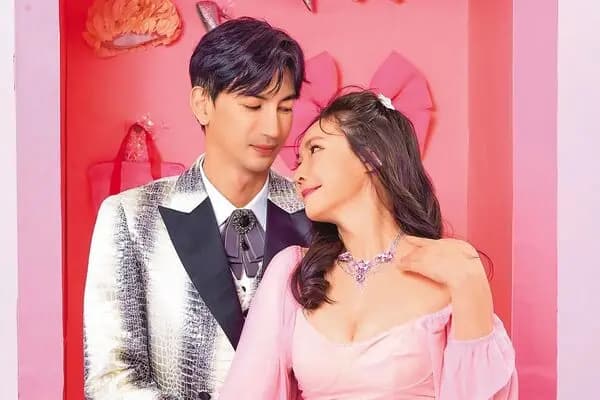 王俐人(右)与林琮轩(左)的合影,两人维持四年婚姻后传出离婚