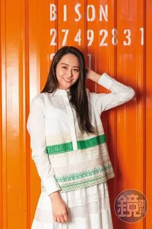 吴品洁早年拍摄偶像剧时期的相关照片