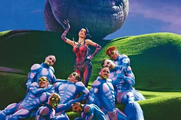 蔡依林「PLEASURE」演唱会以欲望与愉悦为核心打造的愉悦宇宙舞台场景