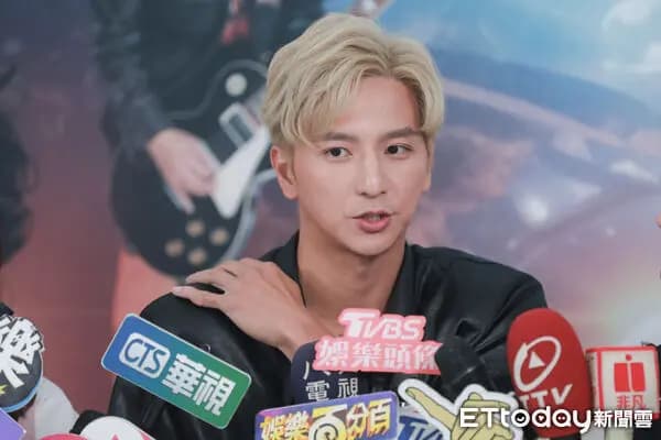 杨奇煜参与《生命中最美好的5分钟》演出的个人剧照,记者周宸亘拍摄